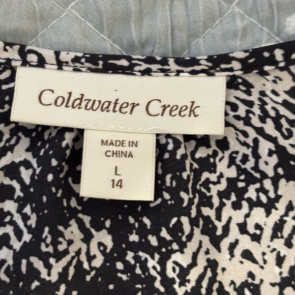 Coldwater Creek Black and White Textured Blouse - Picture 2 of 8